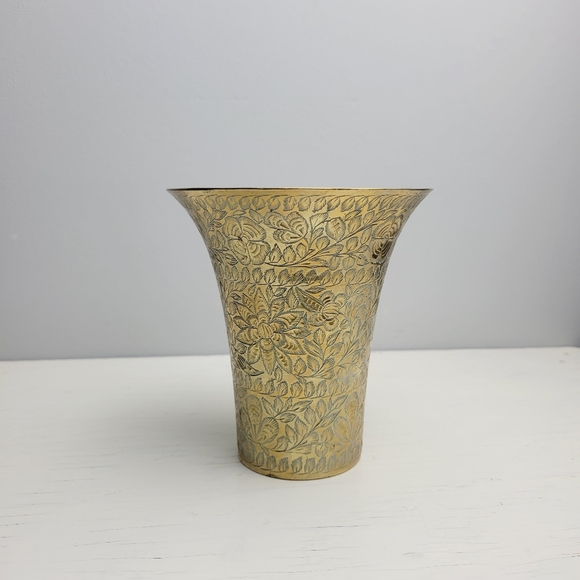 Etched Solid Brass Vintage Vase with Engraved Floral Designs 5.25" - Picture 15 of 15